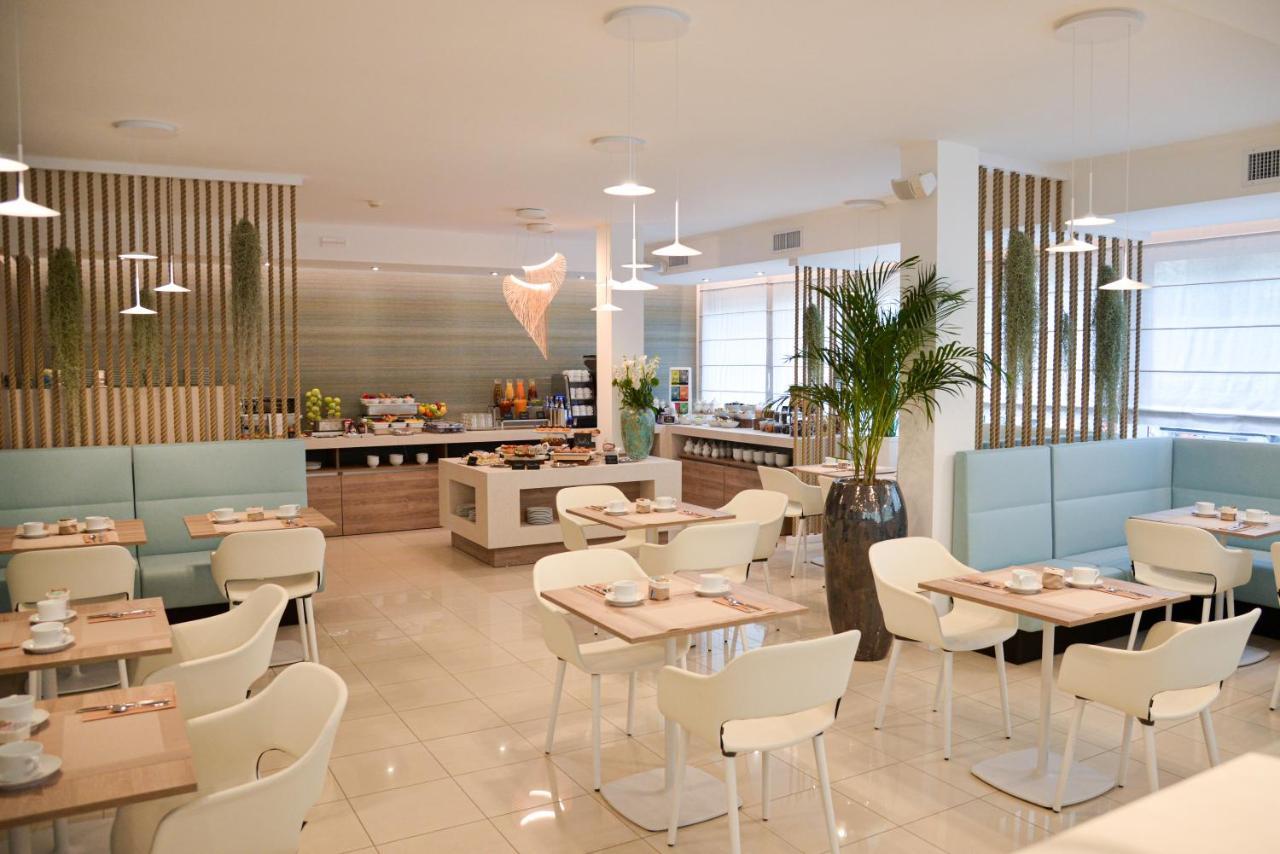 Hotel Renania Bibione Eksteriør bilde