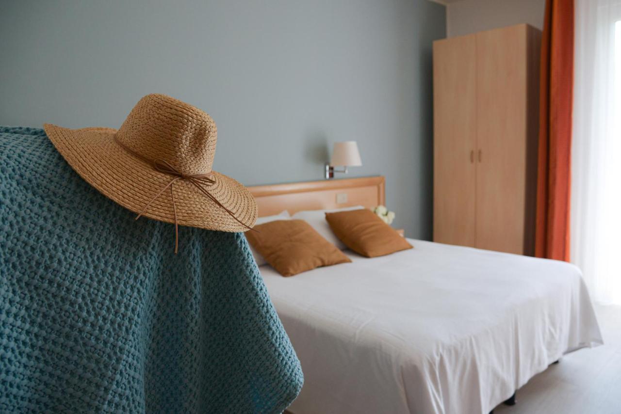 Hotel Renania Bibione Eksteriør bilde